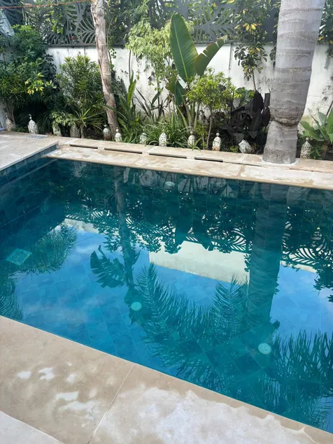 Coastal Elegance - Image 1