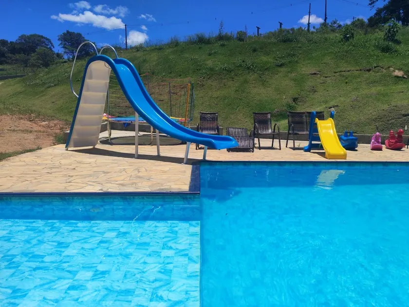 Recanto Marcio e Nowa – A Genuinely Heated Pool - Image 1
