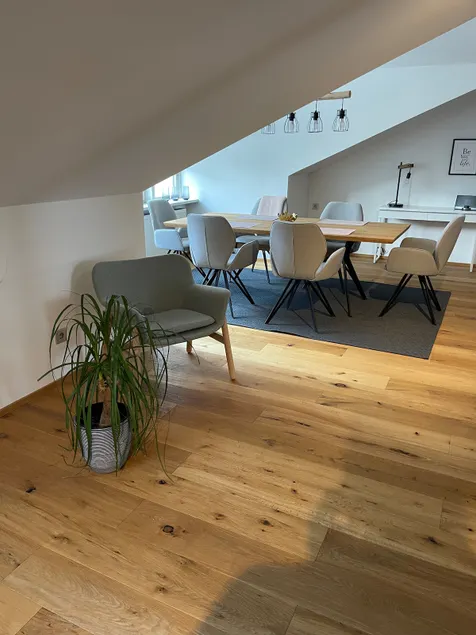 Modern loft with feel-good factor - Image 1