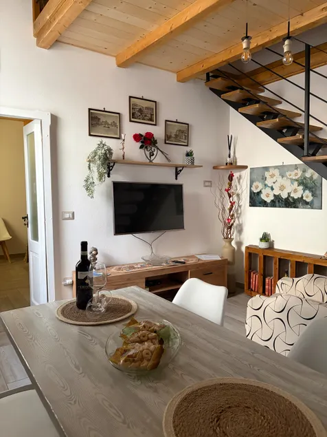 Rosa Life House - Image 1