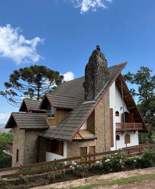 Casa Monte Verde - Image 1