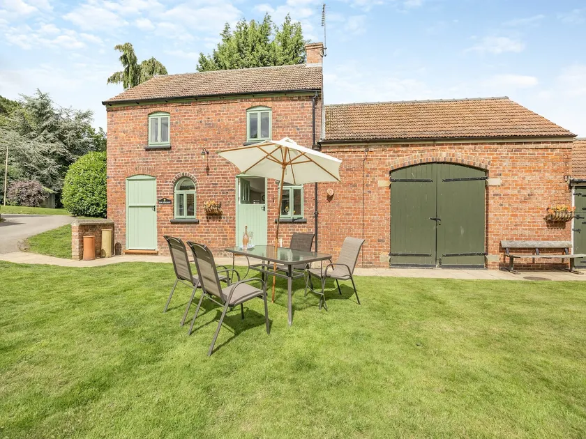 Familienorientiertes Landhaus mit Garten und Grill | Flussblick - Image 1