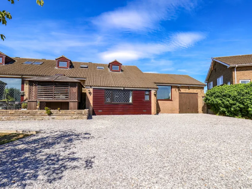 Seacrest Lodge - Image 1