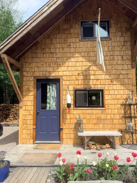 Hazel Nest rustic, cozy guest cottage - Image 1
