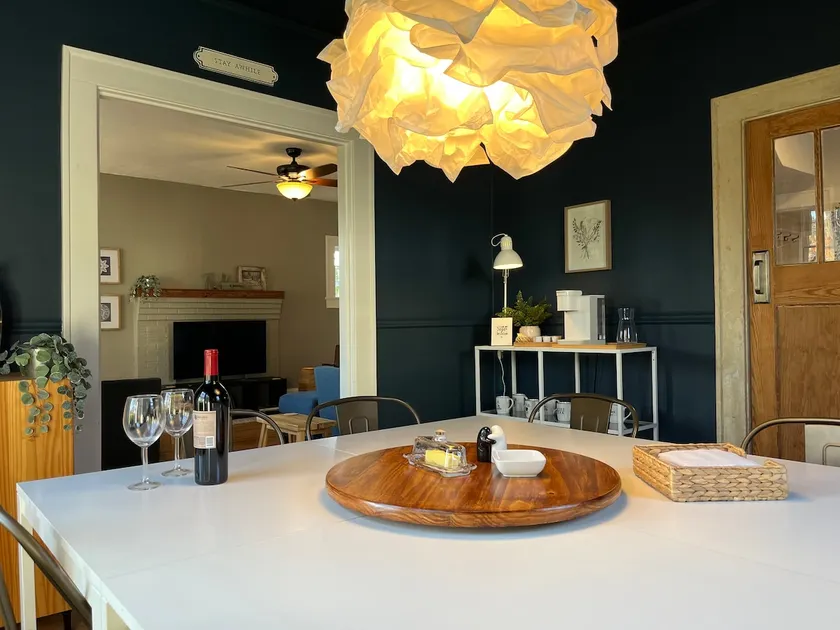 4 BR 2 BA Historic Home. Welcome to Circa 1925! - Image 1