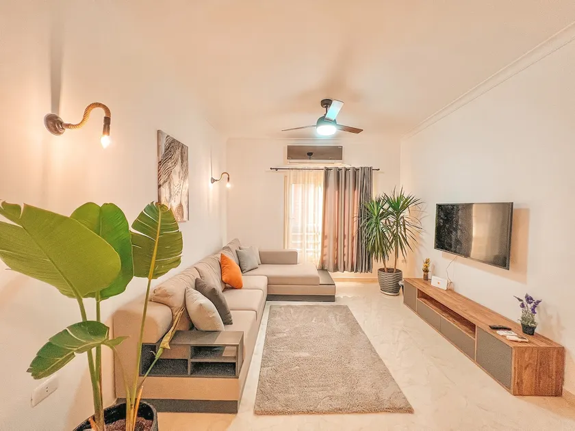 New & Modern 3 Bdr - near Beach - Image 1
