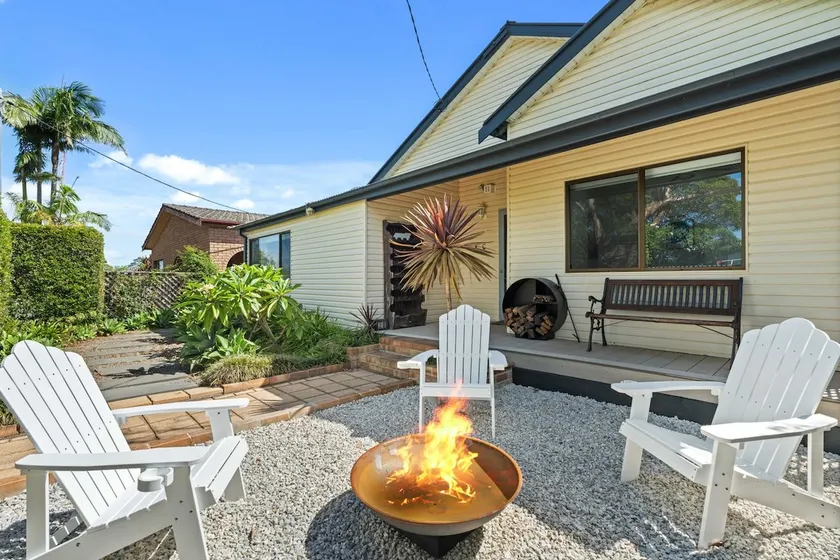 Kingston Cottage by Experience Jervis Bay - Image 1