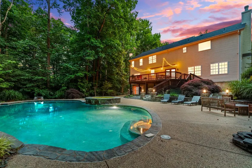 Private 5BD Country Escape With Spa Pool Fire Pit - Image 1