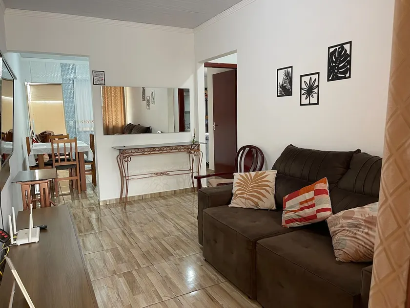 Cozy 3-Bedroom House - Image 1
