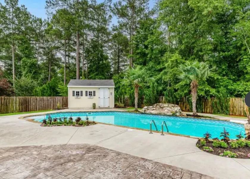 15-Guest Home with Pool, Close to Augusta Masters - Image 1