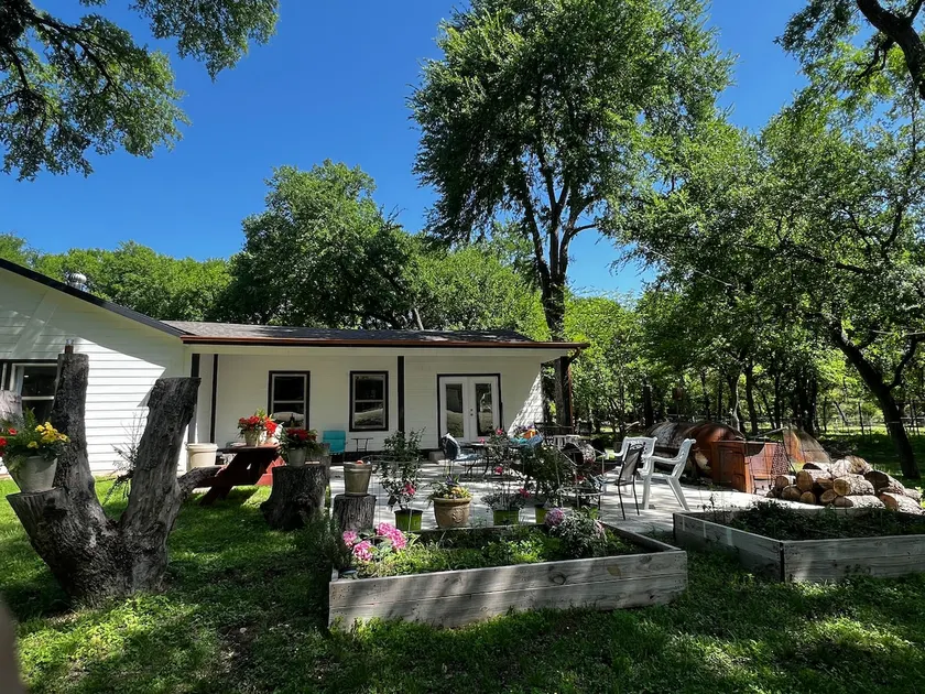 Texas Country Retreat | 5 Acres • Peaceful Escape - Image 1