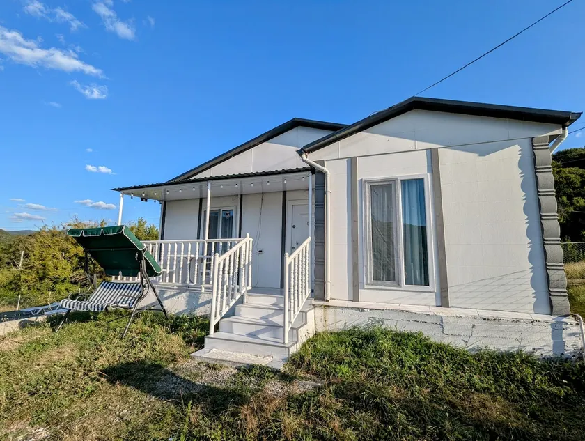 Sunshine Inn Buriani - Image 1