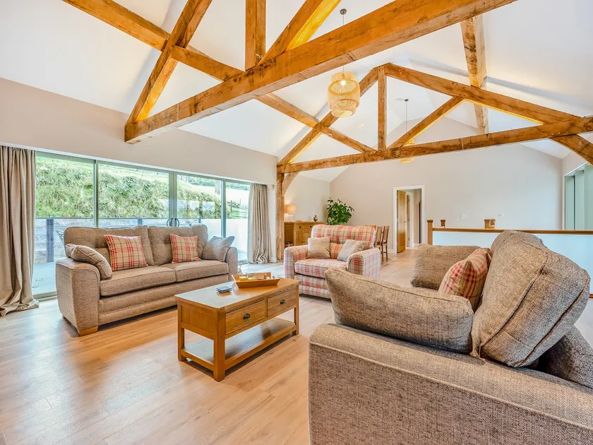 Property 4 - Uk44924 - Image 1
