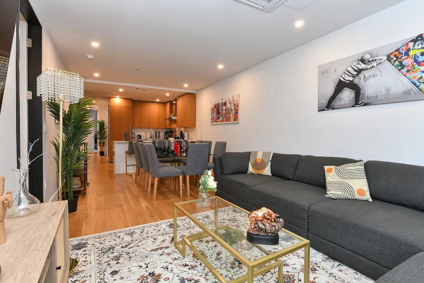 Chelsea Luxury 3BR w/ Private Elevator & Balcony - Image 1
