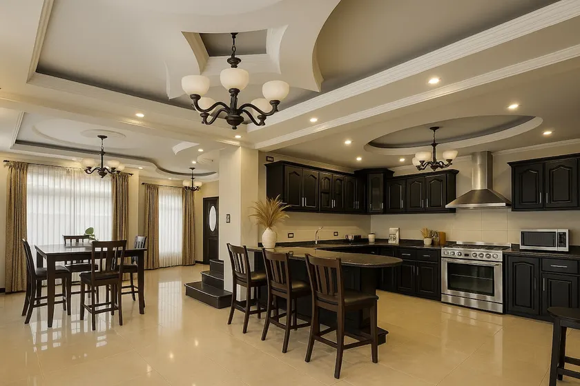 Spacious family home. - Image 1