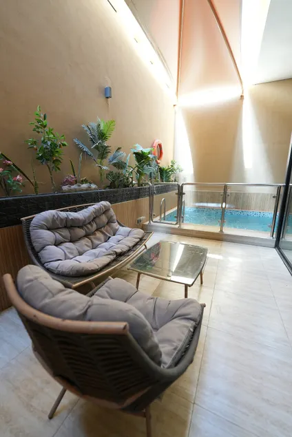 Royal Cinema Penthouse - Billiards & Terrace - Image 1
