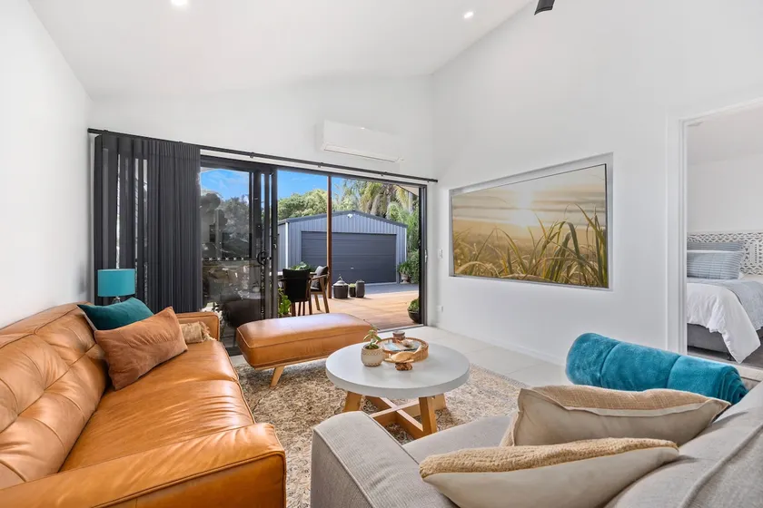 Oasis On Ocean/ walk to beach / Plush Bedding - Image 1