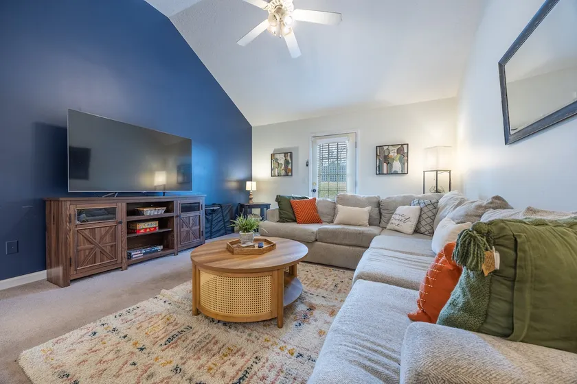 Just the Place | 3BR/3BA| Sleeps 7 - Image 1