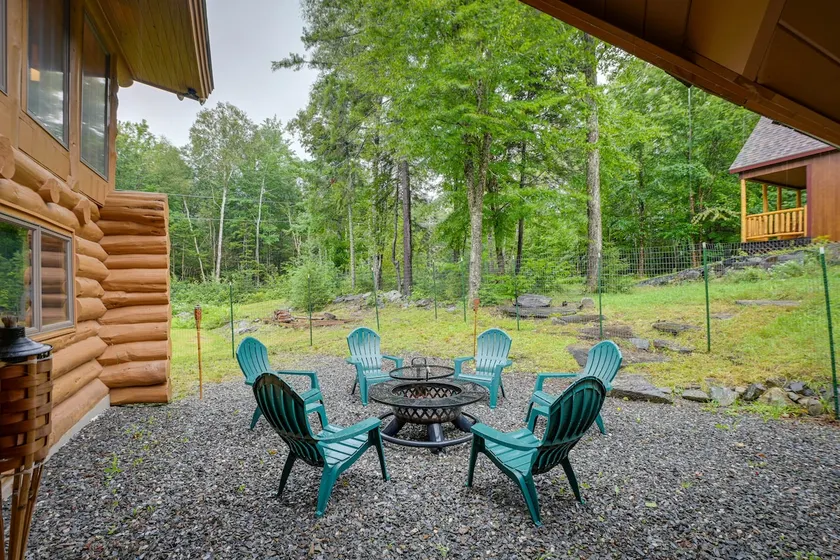 Secluded Greenville Cabin: Walk to Moosehead Lake! - Image 1