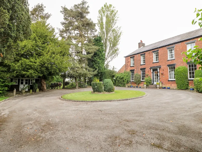 Ley Fields Farm - Image 1