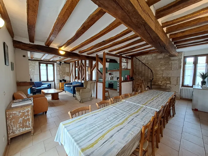 Osteis cottage for 6 to 15 people by the Yonne - Image 1