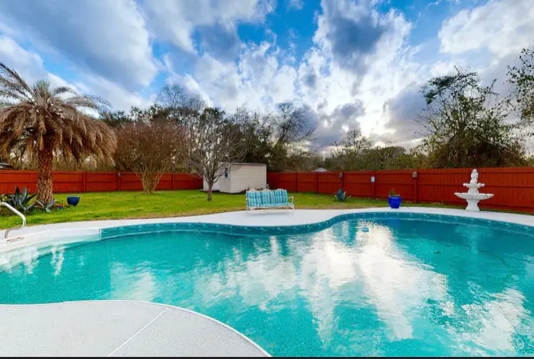 Backyard Oasis Pensacola - Image 1