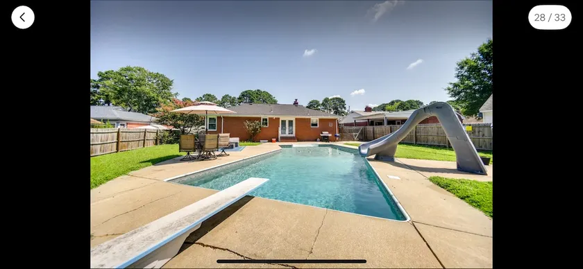 Elegance Escape on Saunders Dr - Image 1