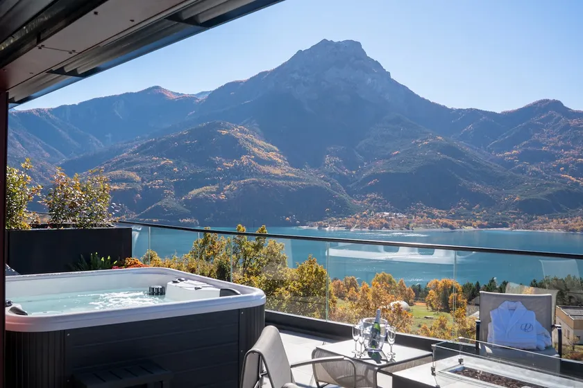 T3 SPEICHERT DEN SEE ... BLICK AUF DEN SEE UND DIE BERGE - Image 1