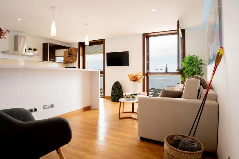 Modern sea front apartment in Garachico 1 - Image 1