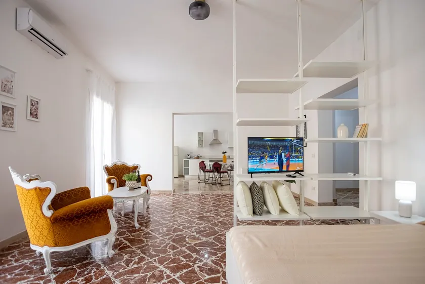 Al 26 Apartment - Image 1