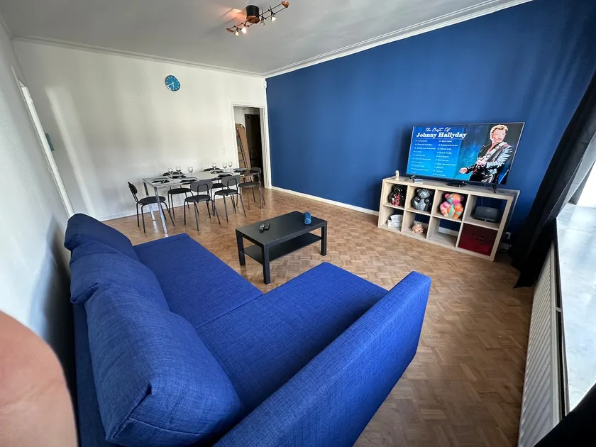 Grand Place Apartments - Image 1