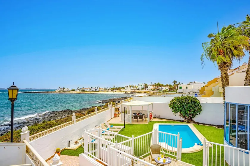 Villa Magali Mar by Villa Plus - Image 1