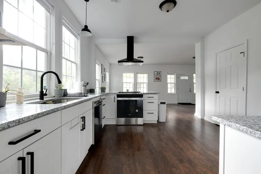 Central Gardens Home In Perfect Location - Image 1