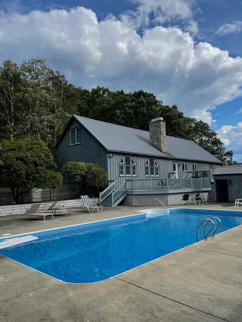 Hudson Valley Estate - 5 Bdrms, Pool, 20 acres - Image 1