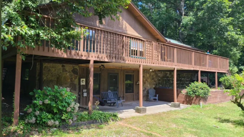 Kingsrun Lux Cabin | 2BR w/ Firepit & Pond Views - Image 1
