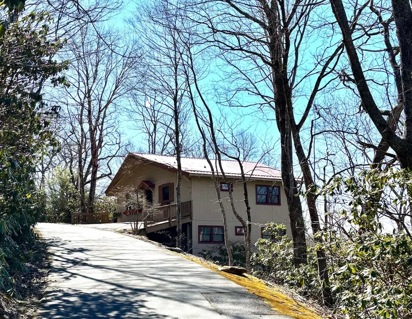 Big View at Bramble Cottage - Blowing Rock - Image 1