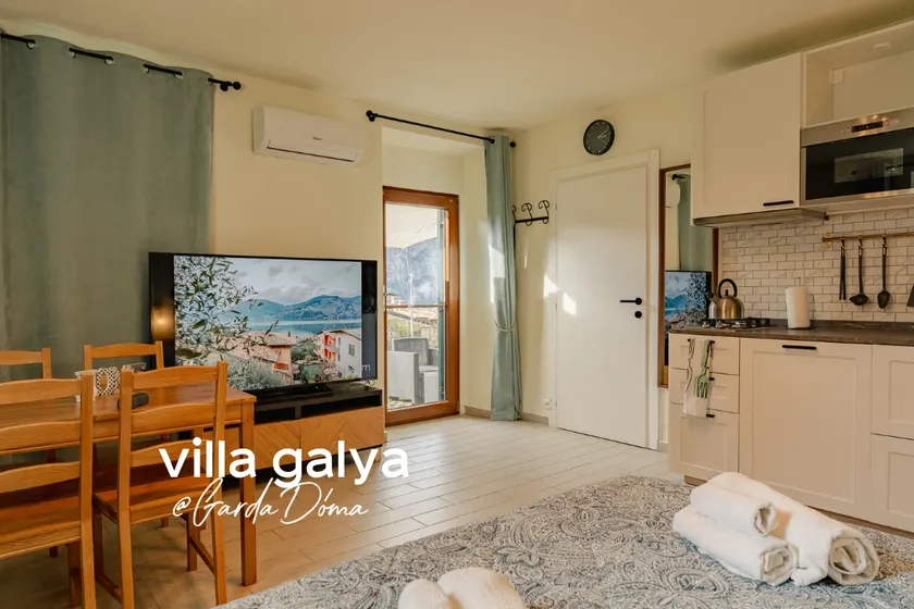 Lakeview studio with patio. Villa Galya @GardaDoma - Image 1