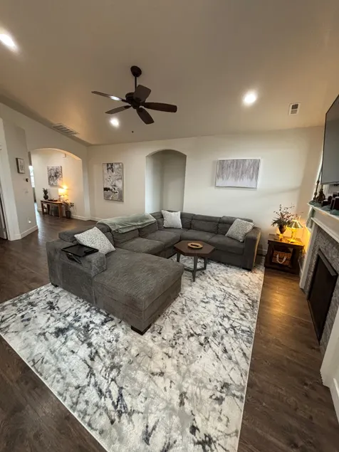 Modern Cheney Getaway | Minutes to EWU & Fish Lake - Image 1