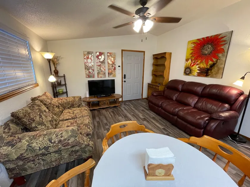 The Nook on Sunshine Hill - Image 1