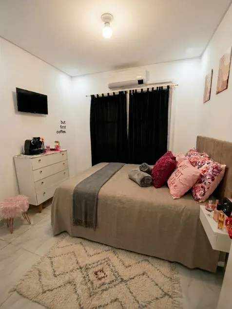204 JK Centro POA - Santa Casa, UFRGS, Araújo Vianna - Image 1