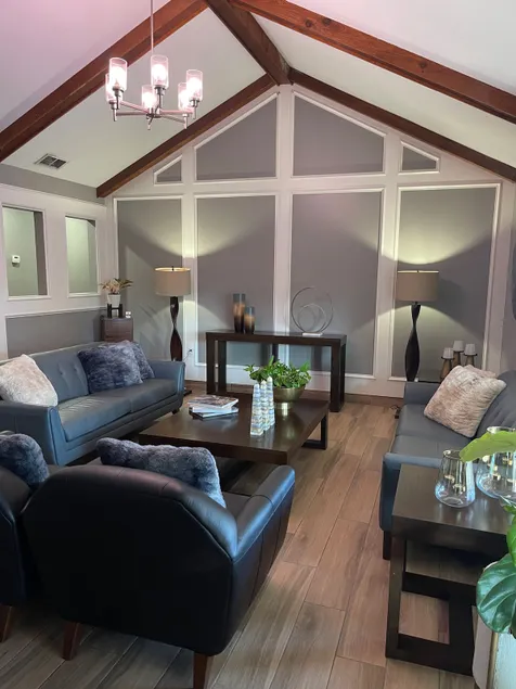 Cozy 3 bedroom w/pool & patio! - Image 1