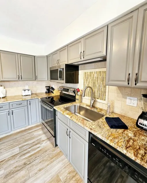 Marco Island Private Getaway - Image 1