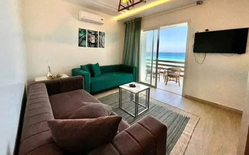 Stay in the French Riviera - Image 1