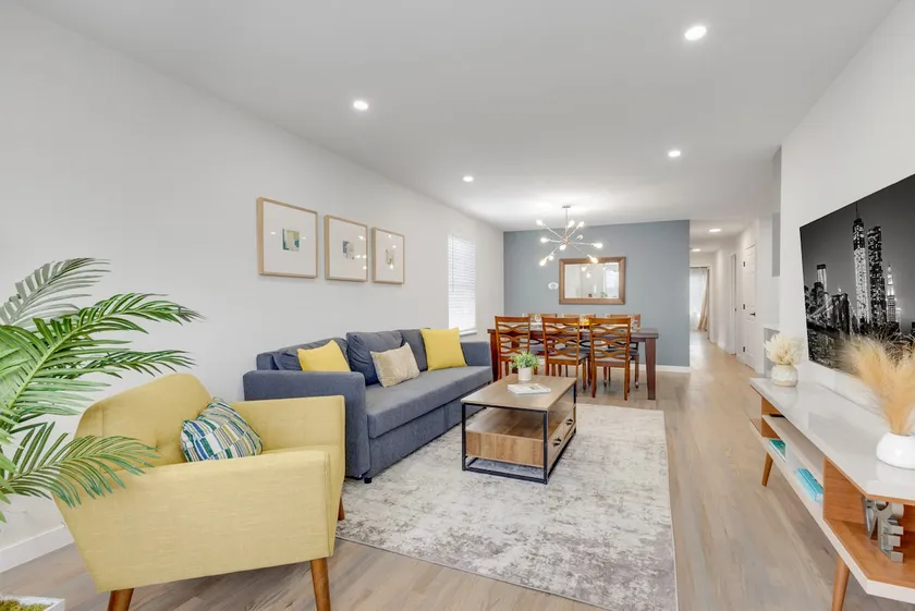 Spacious 3 bed/2 bath near NYC - Image 1