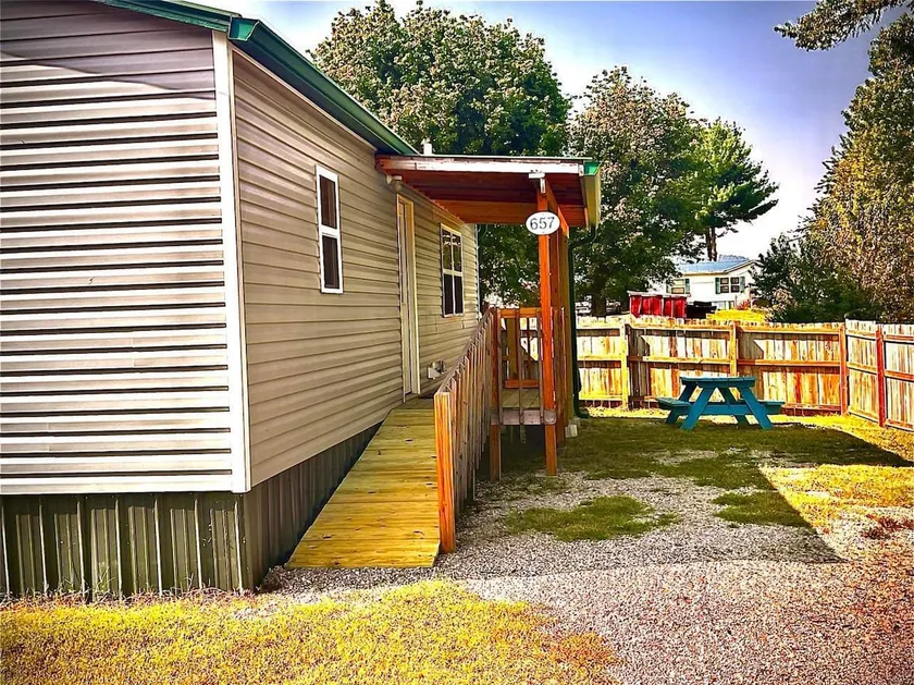 D&D Cabin at Lake Cumberland *Pets Welcome* - Image 1