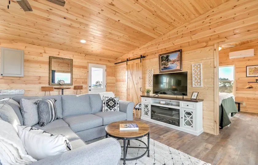 The Cabin - Image 1