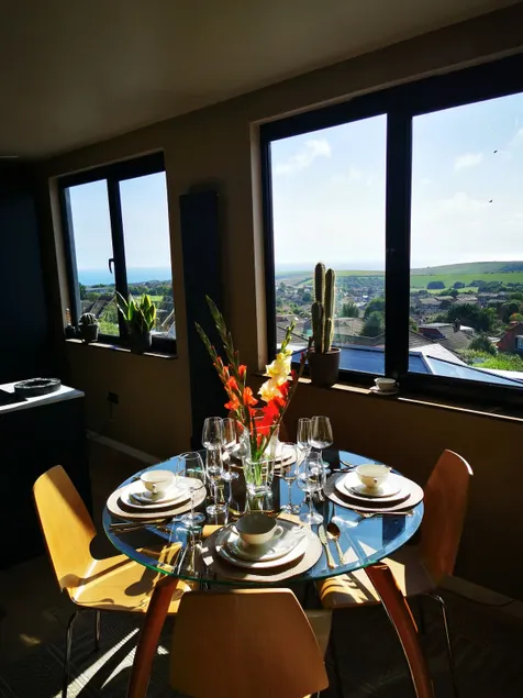 South Downs and Brighton, Sleeps 4 Pet on Request - Image 1