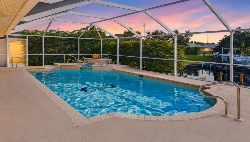 Su Casa - XXL pool area PoolSpa 3 Bedroom 2 Bath - Image 1