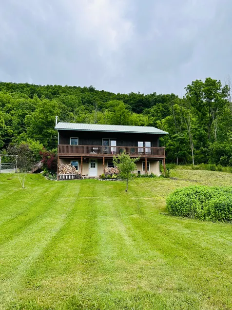 House in a woods of Middlesex, NY - Image 1
