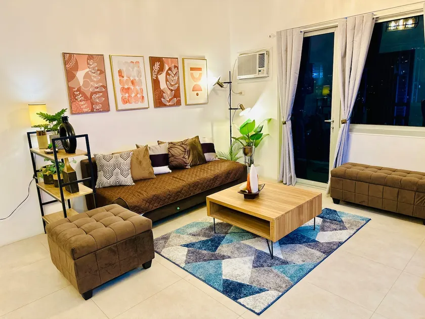 LetStay Aspire 42S 1-BR Condo 56-Sqm - Image 1